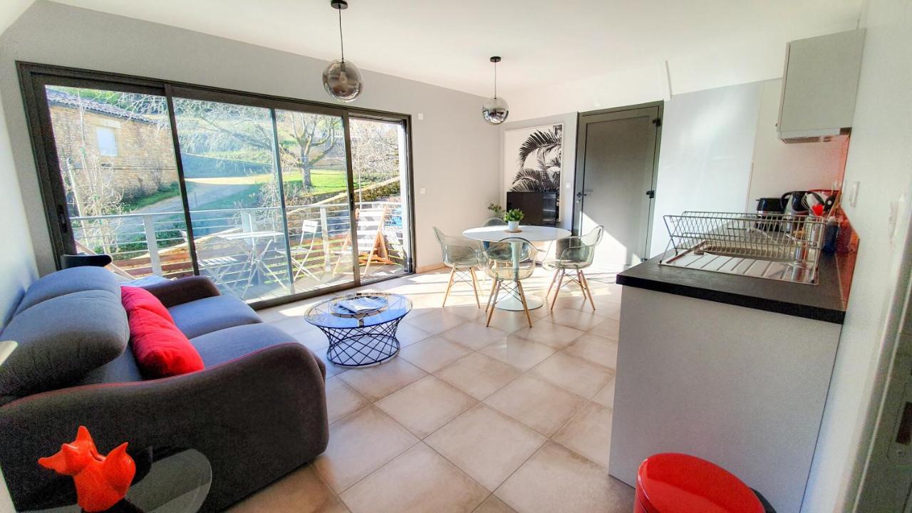Le Nid Discret Avec Balcon Et Parking Prive Gratuit Sarlat-la-Canéda Exterior foto