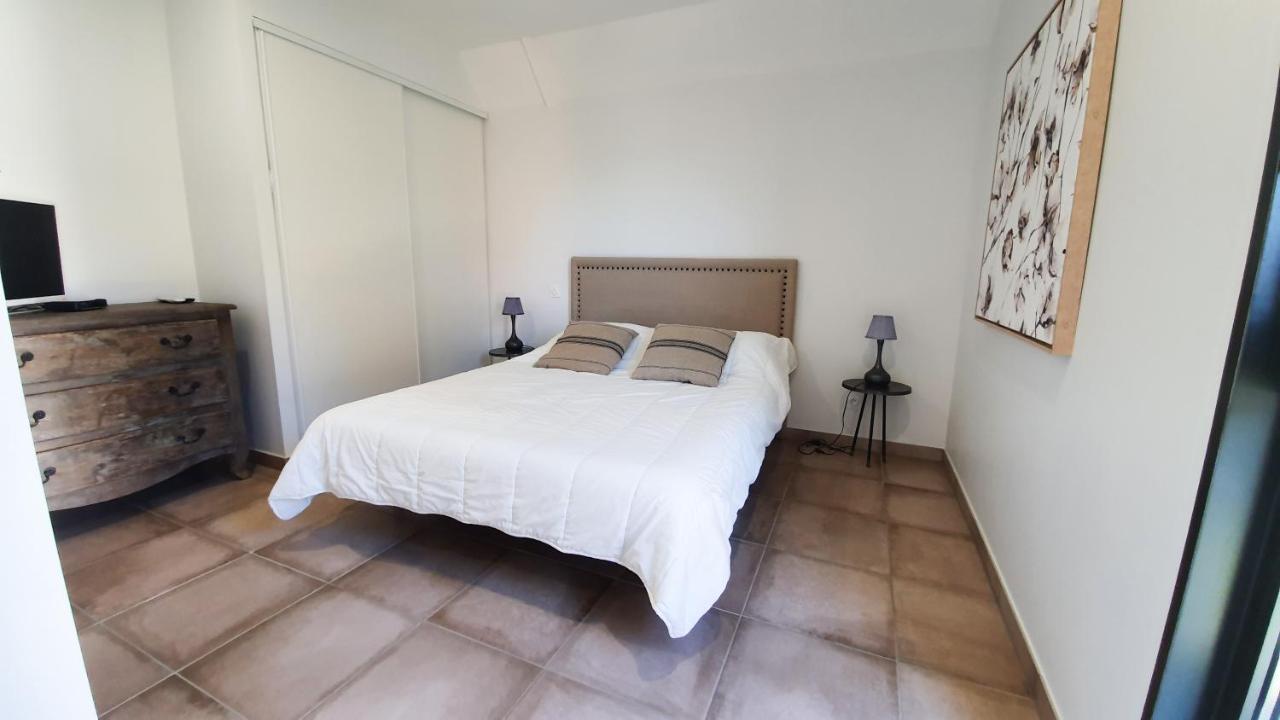 Le Nid Discret Avec Balcon Et Parking Prive Gratuit Sarlat-la-Canéda Exterior foto